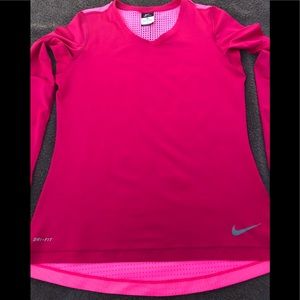 🆕 NEW WITHOUT TAGS NIKE DRI-FIT WOMENS SHIRT 🆕